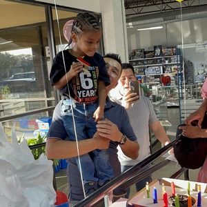 Meet your Posher, Trung